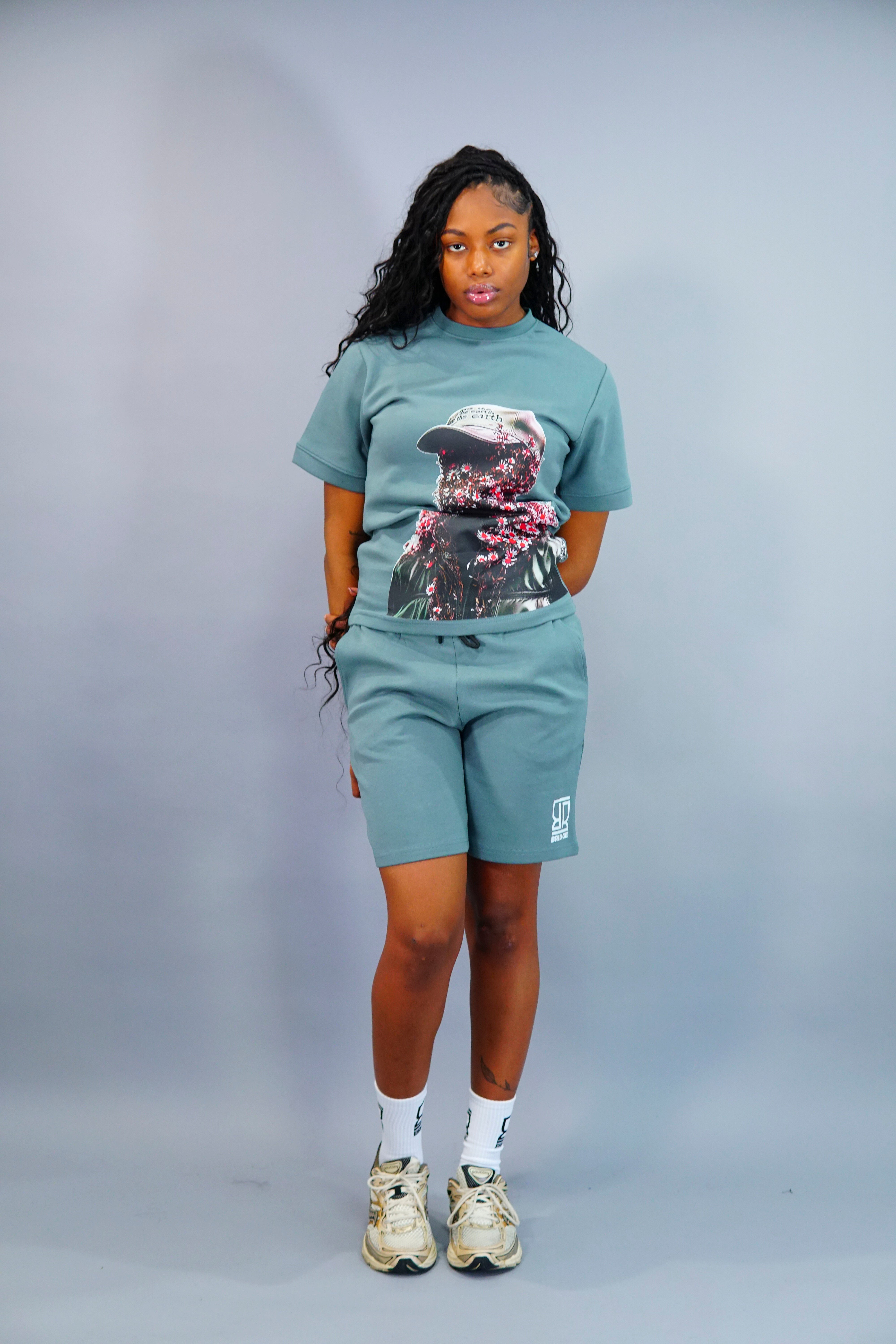 Flower “Woman” Shorts Suit