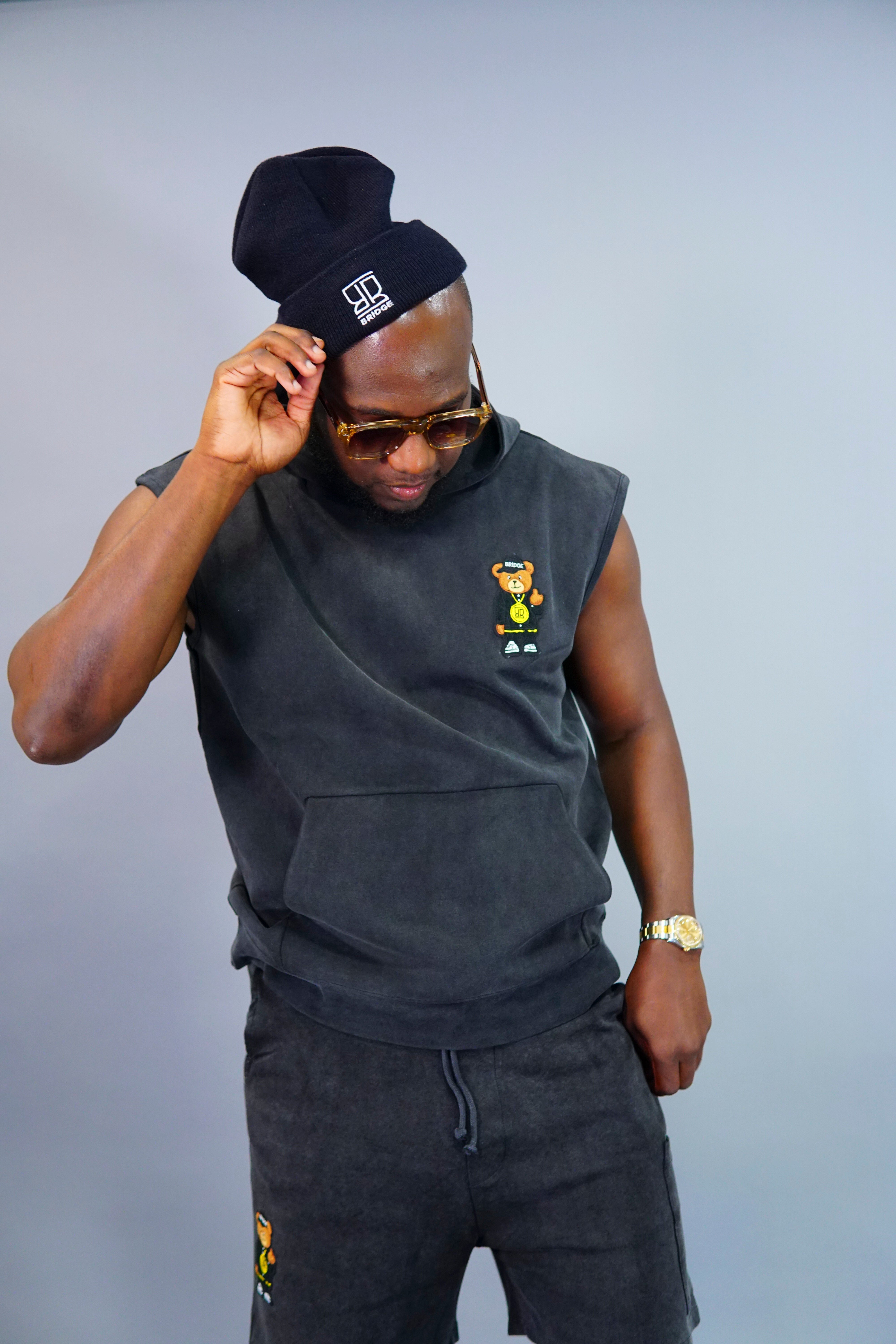 Middle Finger Shorts Suit