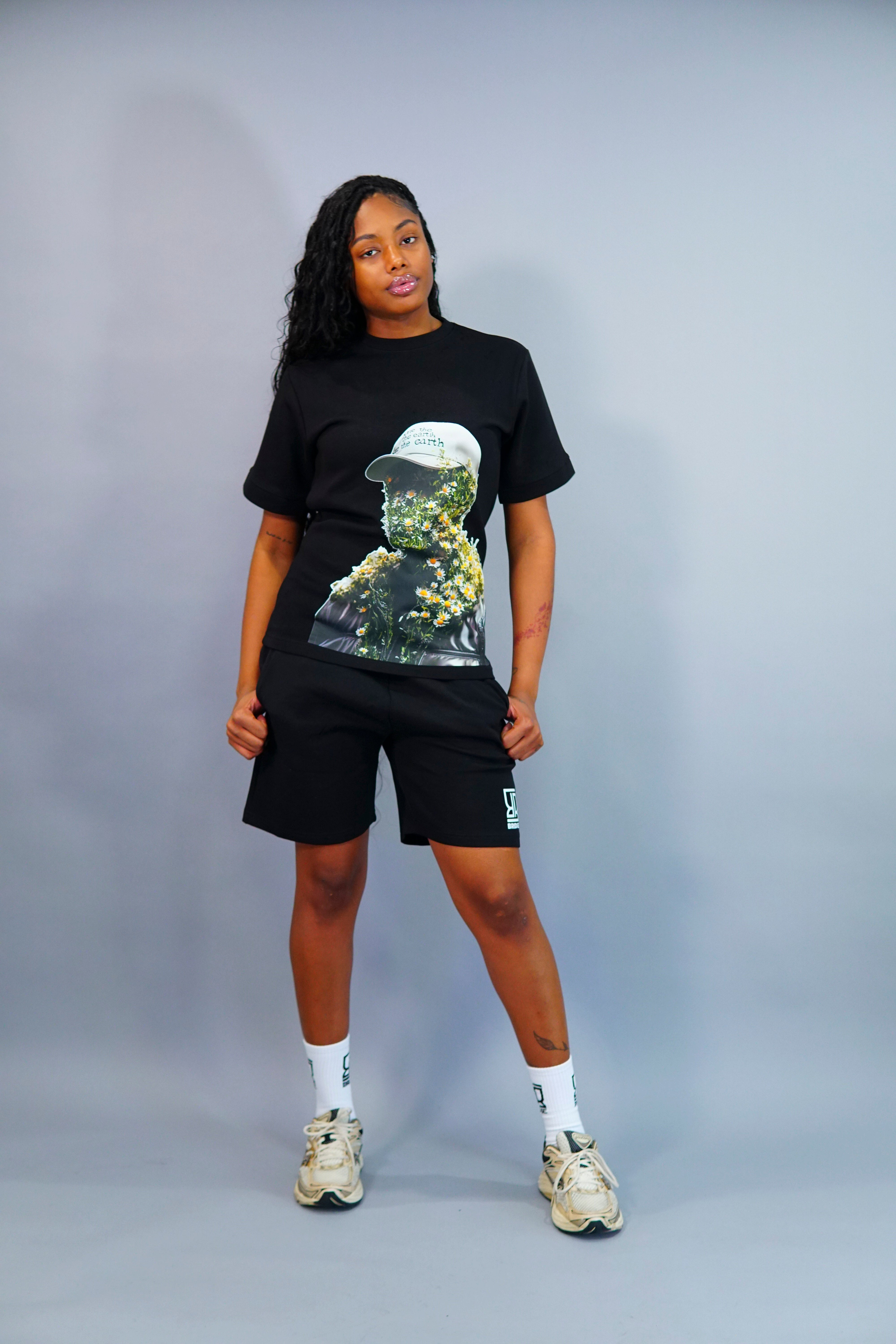 Flower “Woman” Shorts Suit