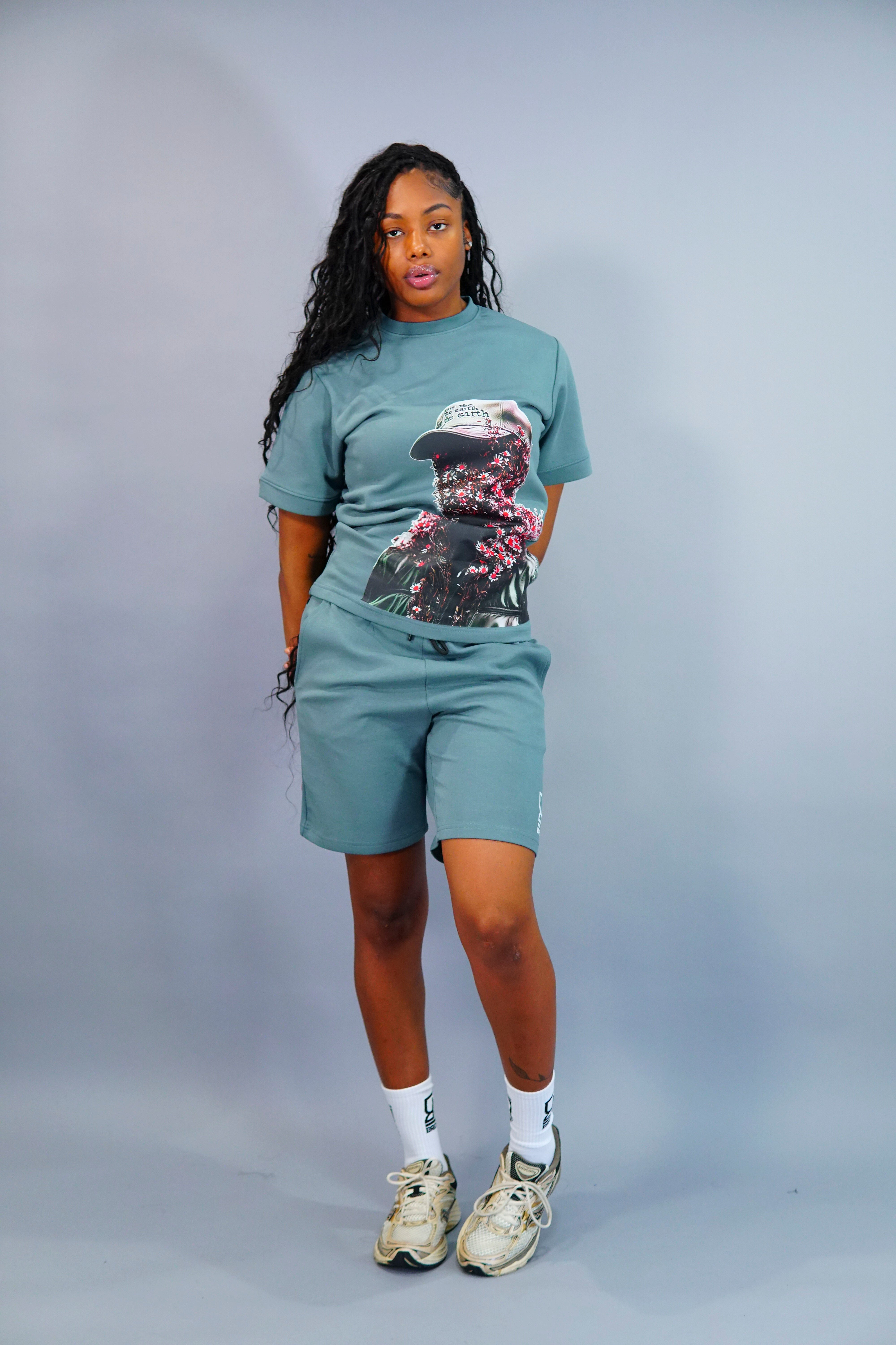 Flower “Woman” Shorts Suit