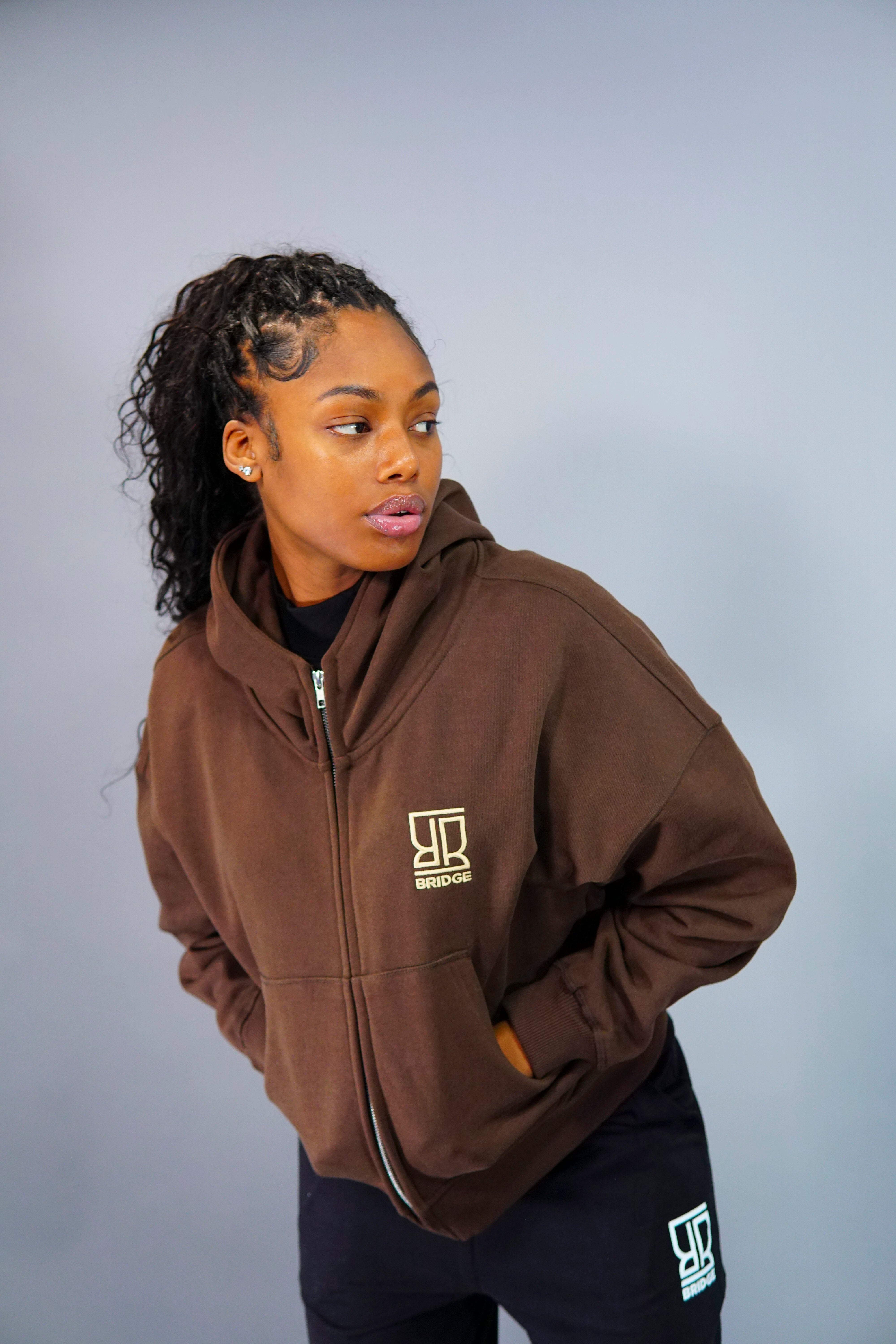 Women The New York Pullover