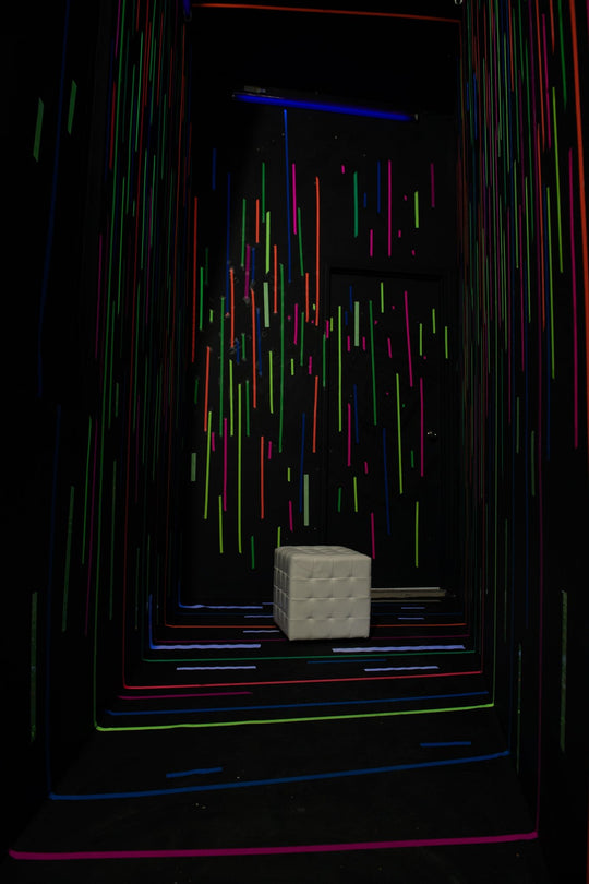 Neon Glow Room | 1 Hrs