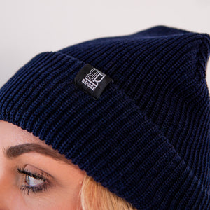 Color-navy blue